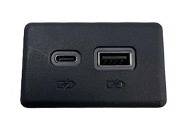 2022-2023 Chevy Bolt EUV Usb Dual Port Charger W/ Sd Card &amp; Reader 13529... - $123.70