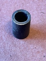 Briggs &amp; Stratton OEM Part # 691633 Fuel Tank Spacer - $1.00