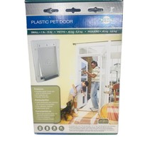 Pet Door  Wall Plastic White Size Small 1-15 LBS Cat &amp; Dog PetSafe HPA11... - £17.92 GBP