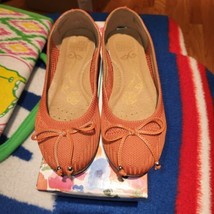 Mootsies Tootsies Womans shoes Orange  Flats, size 6M clean worn once - £10.02 GBP