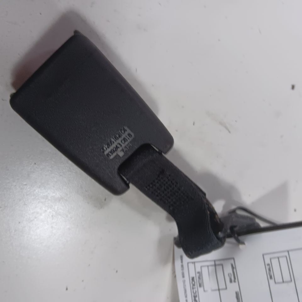 Honda Civic Seat Belt Buckle Latch Left Driver Rear Back 2016 2017 2018 ... - $44.94