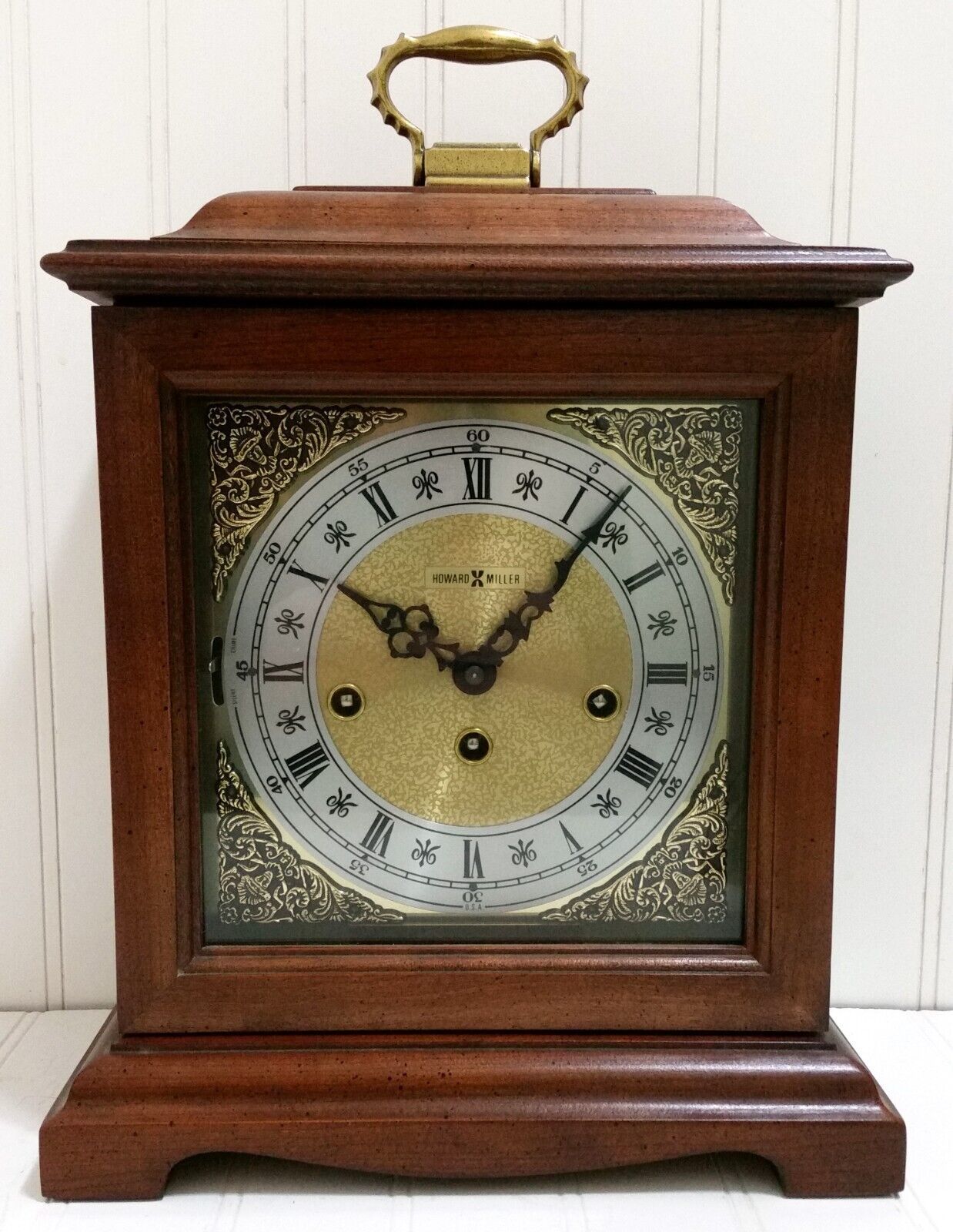 HOWARD MILLER Graham Bracket Key Wound Mantel Clock 612-437 340-020 Triple Chime - $434.88