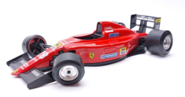 Bburago Model Car J Alesi Diecast Red Racing Ferrari 641/2 1:24 Scale *DAMAGED - $14.52