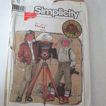 Vintage Simplicity Sewing Pattern, Boys size12, pullover, pants and jacket - $5.27