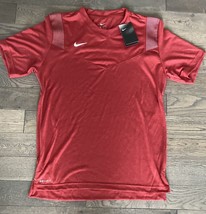 NWT $55:  Nike Men&#39;s Medium Dri-Fit Training Shirt Red/Crimson CW3540-613 - £26.97 GBP