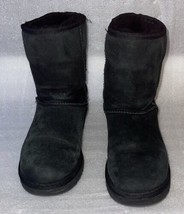 UGG Classic Short II Black Suede Sheepskin Lined Pull On Boots Women’s Size 6 - £38.76 GBP