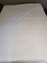Blue Floral Pattern on White Bedsheet 96&quot; x 94&quot; - £19.49 GBP