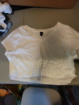 Wild Fable Size L White Crop Top - $17.59 CAD