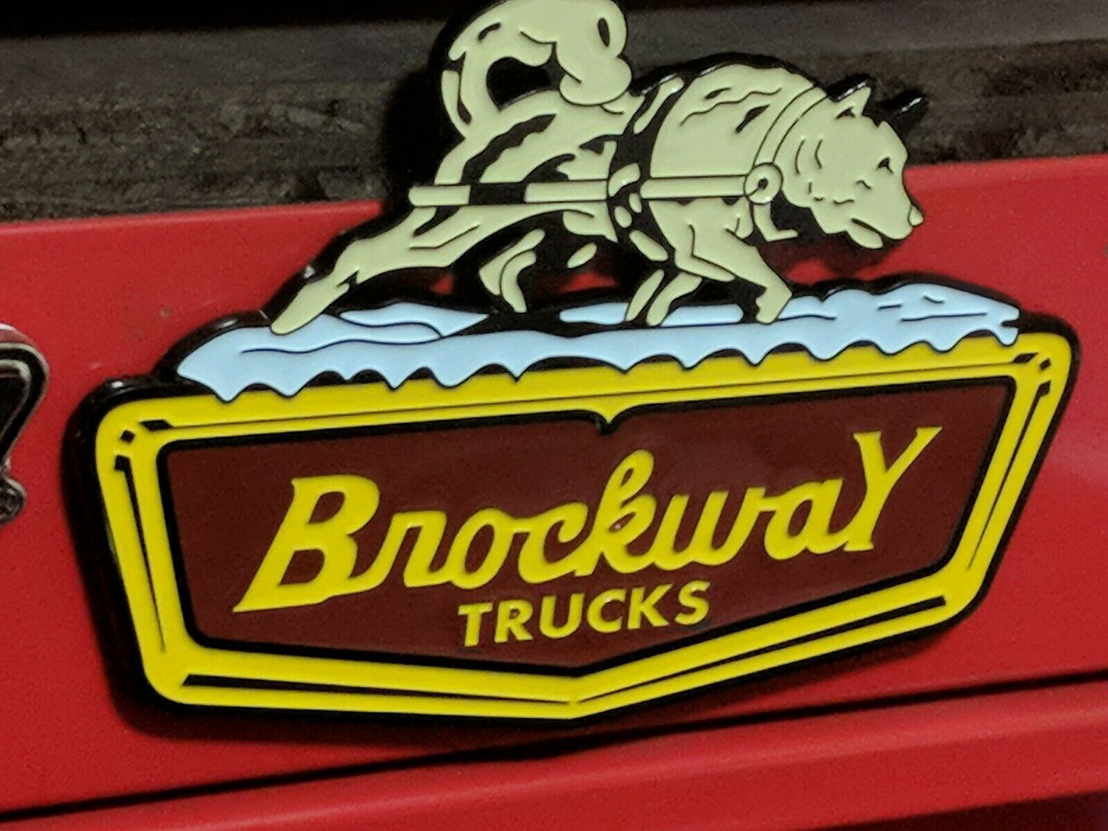 Brockway Trucks Emblem/Refrigerator/Toolbox Magnets. (J14)