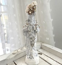 Shabby White French Sacred Heart Jesus VINTAGE Statue Rhinestone Crown of Roses - £118.07 GBP
