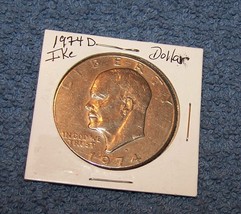 1974 D Eisenhower Ike One Dollar Metal Coin-Eagle Landing Back-Lot 8 or Lot 9 - £10.86 GBP