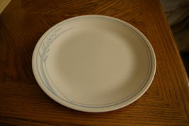 Corelle Corning BLUE LILY Dinner Plates 10 1/4 - £5.59 GBP