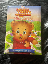 The Daniel Tiger&#39;s Neighborhood Mini Library (Boxed Set) - £9.85 GBP