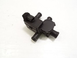 Mercedes W222 S550 heater control valve 2308300084 - £17.55 GBP