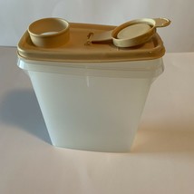 tupperware Small container - £10.47 GBP