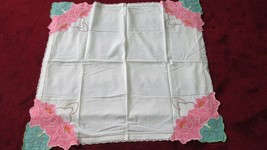 &quot;&quot;LUNCHEON TABLECLOTH  - LARGE FLOWER APPLIQUE CORNERS&quot;&quot; - VINTAGE - $8.89