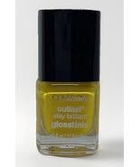 Covergirl Outlast Stay Brilliant Glosstinis Polish, 525 Lemon Drop - NEW  - €6,79 EUR