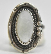 Mother of Pearl Ring southwest MOP Sterling Silver band Size 6 - £37.89 GBP