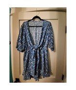 Volup Friendly Blue Floral Wrap Romper XL-2X | Adjustable Front Tie | EUC - $704.55 MXN