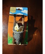 Flower Pot Hugger Owl - $298.78 MXN