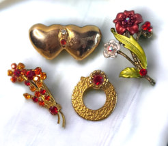 VTG Brooch Pin Set 4 Gold Tone Hearts Flowers Red Rhinestones Cottagecore - £10.22 GBP