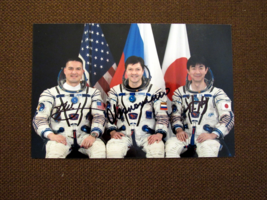 KJELL LINDGREN KONONENKO YUI SOYUZ TMA-17M ASTRONAUT CREW SIGNED AUTO 4X... - £158.26 GBP