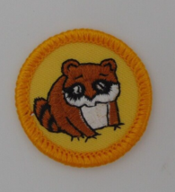 Vintage Girl Scout Junior Badge Wildlife Yellow Boarder - £2.77 GBP