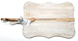 Patina Vie By thirstystone 19 inch white wash cheese board with spreader - £37.91 GBP