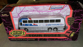 Greyhound Road Champs Eagle Bus 1:87 Scale-HO Scale New in the box!  - £33.69 GBP