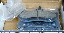 QC881 Rear Ceramic Brake Pads Wagner - Fit  2002-2005 Ford/Mercury 6930 - £13.23 GBP