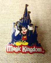 Disney&#39;s Magic Kingdom 2004 Trading Pin - Mickey With Cinderela&#39;s Castle - $31.86