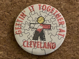 Vintage Cleveland &quot;Gettin&#39; It Together At&quot; Pinback Pin Button 3&quot; - $119.29 MXN