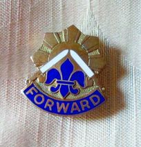 Vintage US Army 32nd Infantry Brigade DUI Badge Pin - $6.95