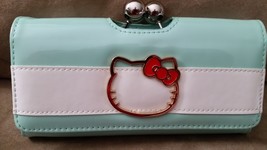 HELLO KITTY GREEN PREMIUM CLASP WALLET Brand New 7&quot; 8&quot; JAPAN TOREBA - $951.63 MXN