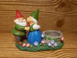 Yankee Candle Tealight Votive Holder Garden Gnome Couple Kiss Floral Tree Stump - £11.18 GBP