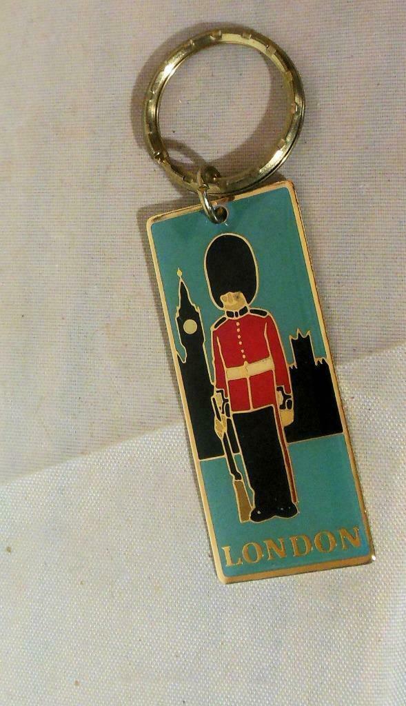 Vintage Gold Tone Key Chain Souvenir of London U K. Cold Stream Guard - $13.86