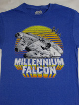 Star Wars Millennium Falcon Closeup Chased by Tie Fighter&#39;s T-Shirt - £3.98 GBP