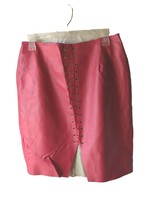 Women&#39;s Laced Front Faux Leather Skirt Red Zipper on Back Size Large NWOT - £18.70 GBP