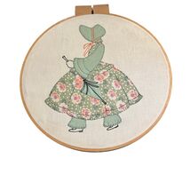 Vintage Southern Belle Applique Green Hoop Skirt Bonnet Parasol Cottage ... - $24.75