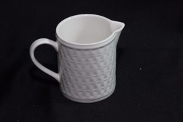 Oneida Wicker Creamer - £12.23 GBP