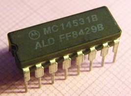 Espec. Military 5x MC14531B 12-Bit Parity Tree, Motorola CD4531 - $8.03 CAD