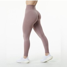 Alphalete Women’s Ozone Legging- Mauve - Size Small - $26.18