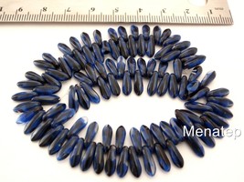 50 3 x 10 mm Czech Glass Dagger Beads: Blue With Black Swirl - £2.37 GBP