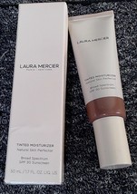 Laura Mercier Tinted Moisturizer Natural Skin Perfector 5C1 Nutmeg - NEW - $278.81 MXN