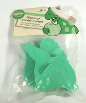 Wilton Dinosaur cookie cutters 1987 - £13.49 GBP
