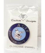 AMERICAN COLLECTORS OF INFANT FEEDERS CLOISONNE ENAMEL LAPEL PIN NOS - £10.79 GBP