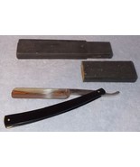 Vintage Antique The Winner Men&#39;s Straight Razor with Box - $34.23 CAD