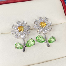 Star High-End Light Luxury Design Small Flower Flower Earrings Daisy Earrings Ea - £7.88 GBP