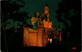 Night View Sleeping Beauty Castle Disneyland California 1964 Chrome Postcard B6 - £4.60 GBP