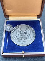 1986 Josef Korpacs Awards medal And Pin from Austrian Chamber of Commerce - £22.94 GBP